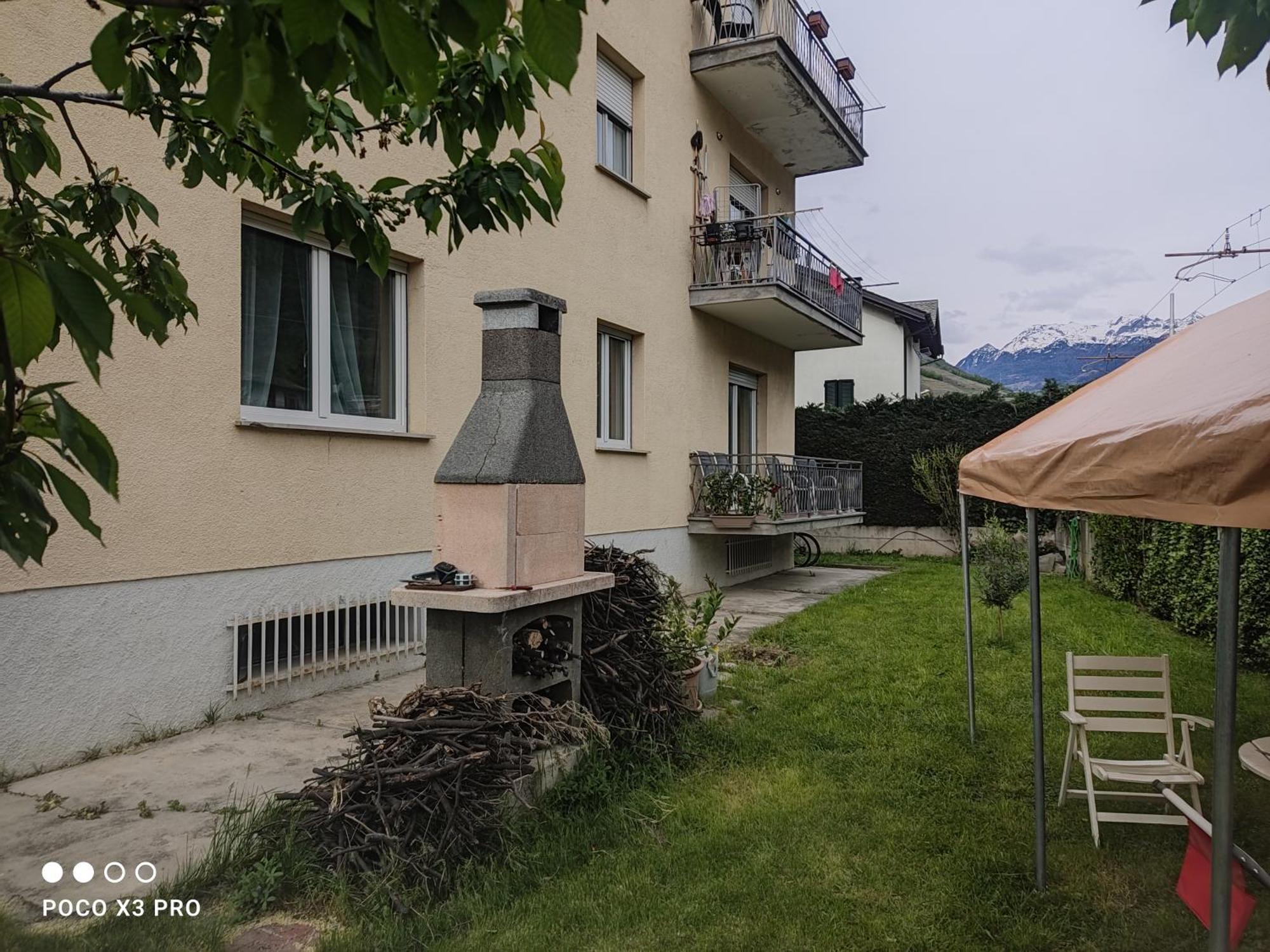 Tirano Express Luxury Apartments Exterior photo